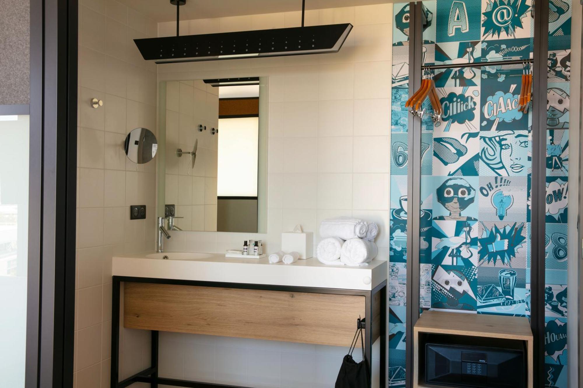 Aloft Strasbourg Etoile Hotel Ngoại thất bức ảnh